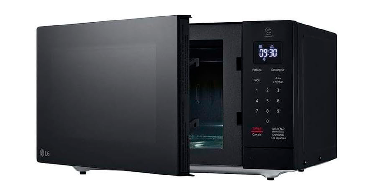 Micro-ondas LG Neochef é bom? Aquecimento uniforme melhora preparo dos alimentos